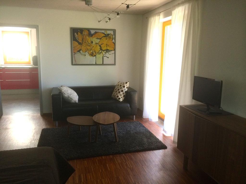 Ferienwohnung Bluetenweg Kluftern Friedrichshafen Esterno foto